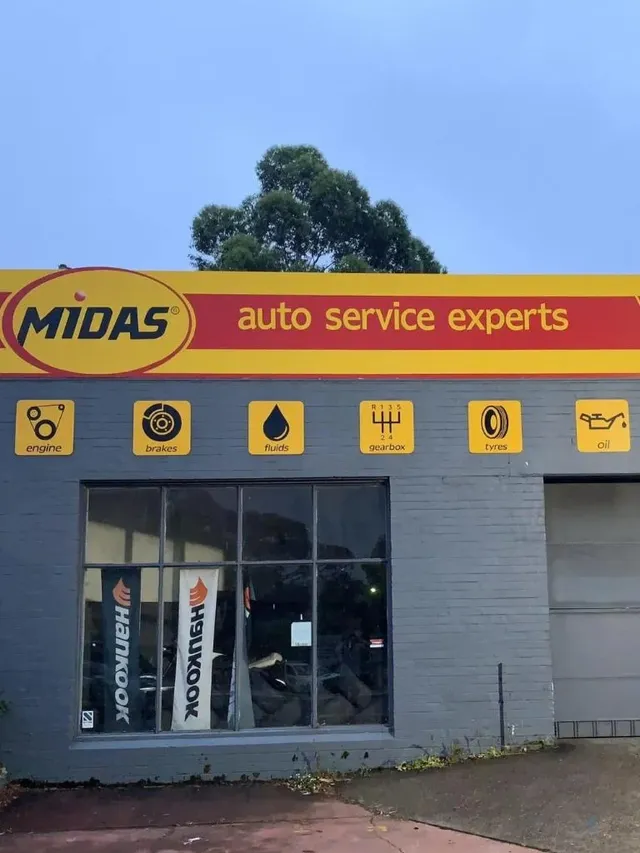 Midas automotive workshop fascia