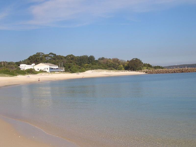 Phillip Bay