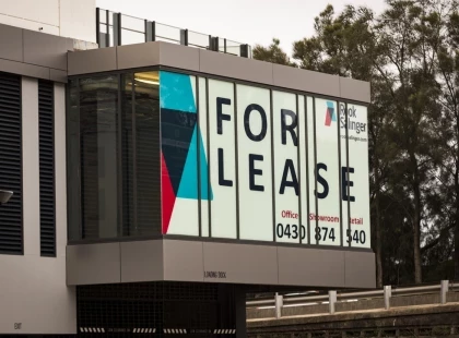 TEMPORARY WINDOW GRAPHICS