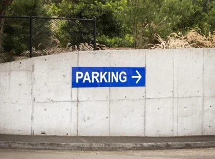 DIRECTIONAL SIGNS