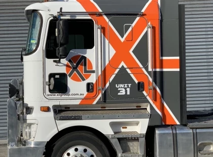 CUSTOM VEHICLE WRAP
