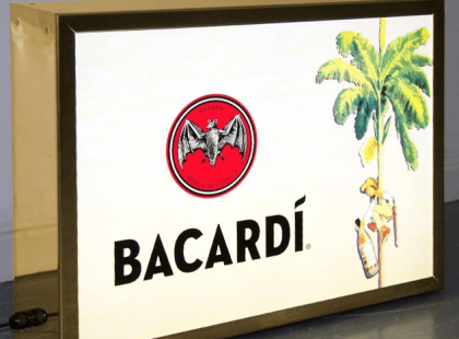 CUSTOM LIGHT BOX